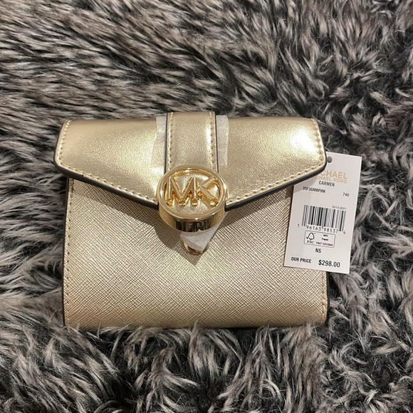 Authentic Carmen Michael Kors wallet - Picture 5 of 6
